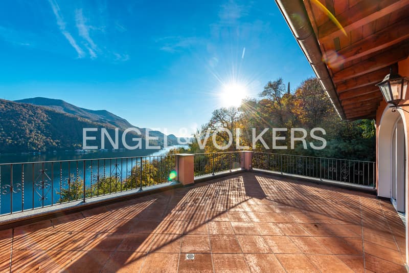 Eleganza mediterranea con vista lago (10)