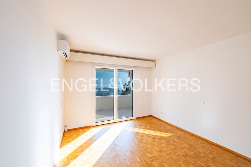 Elegante Wohnung mit Seeblick und privatem Garten (7)