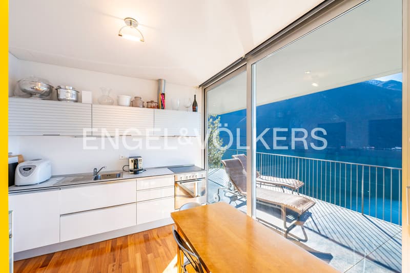 Design-Architektur und bezaubernder Seeblick (8)
