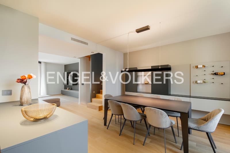 Sophistiziertes Duplex mit Dachterrasse (6)