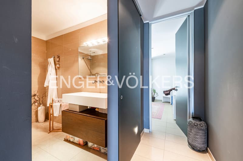 Moderno appartamento con terrazza e vista aperta (10)