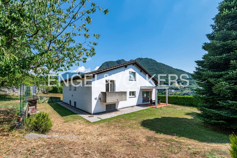 Confortevole villa in zona residenziale (13)