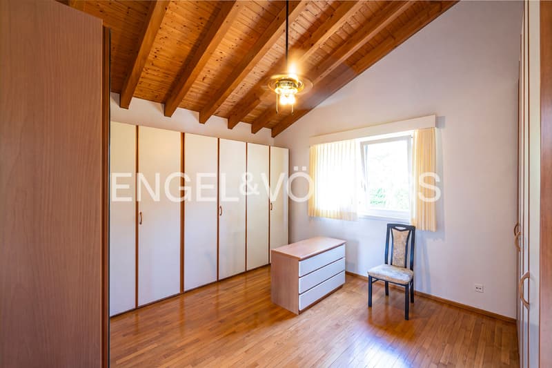 Confortevole villa in zona residenziale (9)