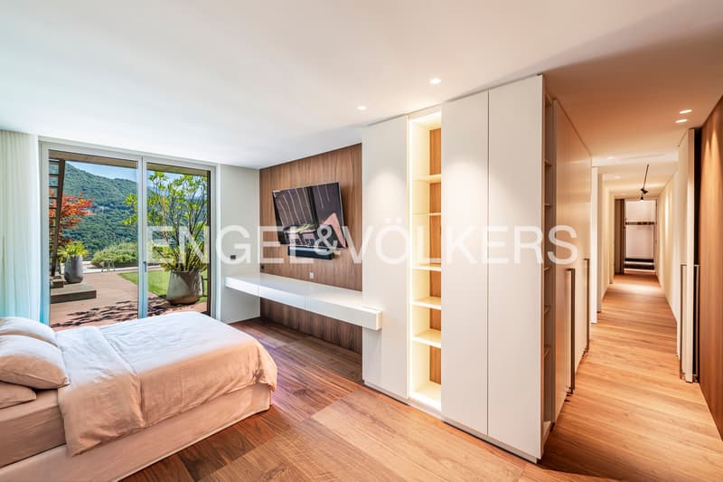 Residenza contemporanea di prestigio (12)