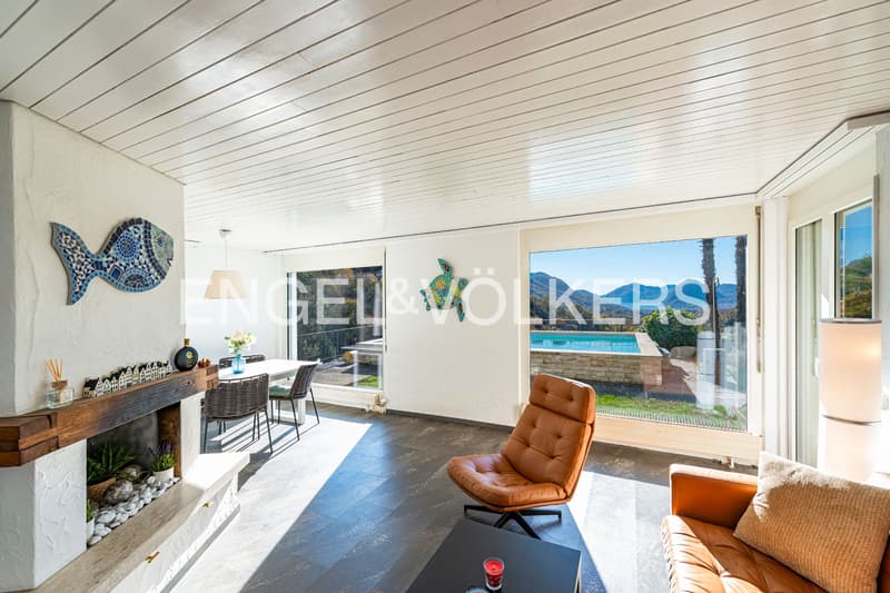 Ampia villa nel verde con molto potenziale (4)