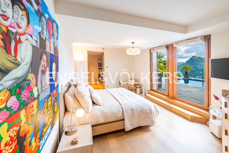 Esclusiva villa di design con vista lago e piscina (10)