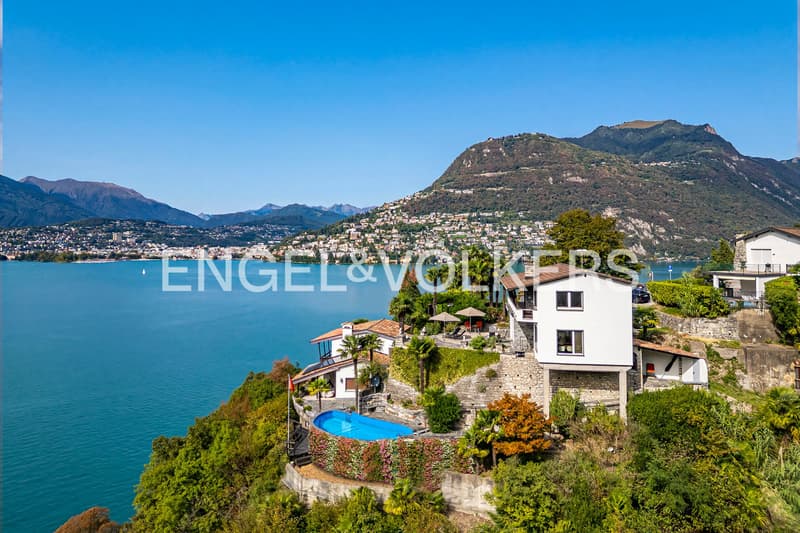 Casa panoramica con vista lago e barca a Caprino (13)