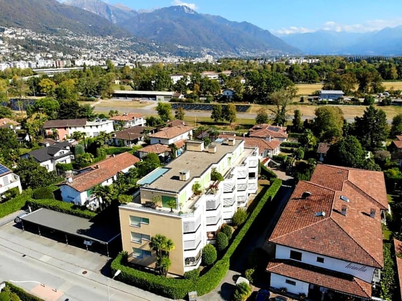 2.5 locali con terrazza, camino e piscina interna – anche residenza secondaria (10)