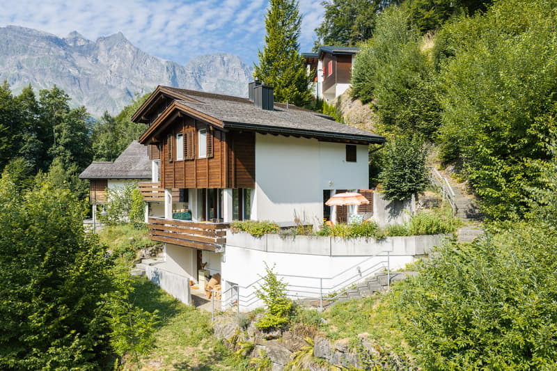 Gemütlicher Rückzugsort inmitten wunderbarer Bergkulisse (2)