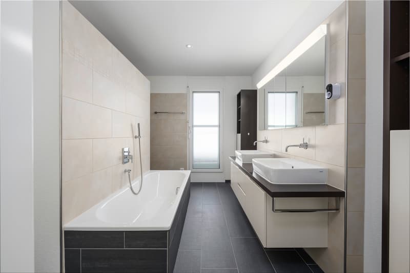 Stilvolle Attikawohnung mit Panorama & Privacy (5)