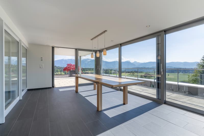 Stilvolle Attikawohnung mit Panorama & Privacy (4)