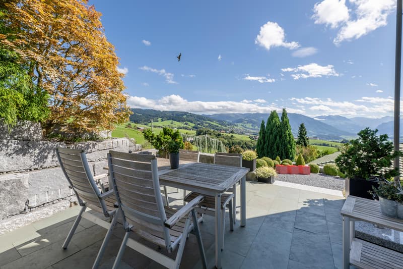 Exklusives Wohnen mit Panoramasicht (6)