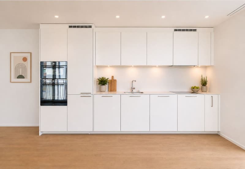 Neuwertig, modern, mit Balkon und Wintergarten (3)