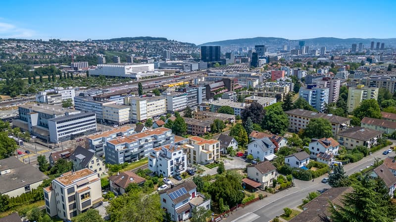 Vierpunktacht Altstetten: Vier Wohnungen. Acht gute Gründe zu bleiben. (13)