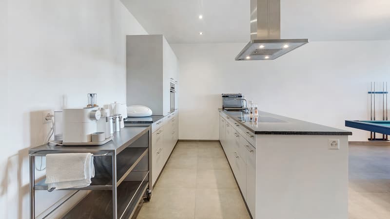 Attraktives 3.5 Zimmer Appartment mit Panoramaaussicht (9)