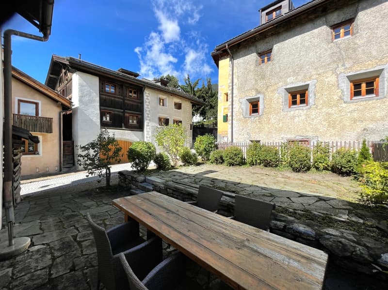 Engadine dream home with history, charm, and great potential (7)