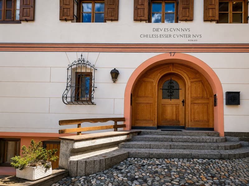 Traditioneller Charme trifft auf Bergpanorama in Sent (2)