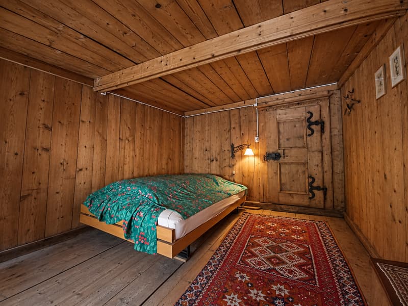 Ein Stück Engadiner Geschichte - historisches Wohnhaus mit Stallgebäud (5)