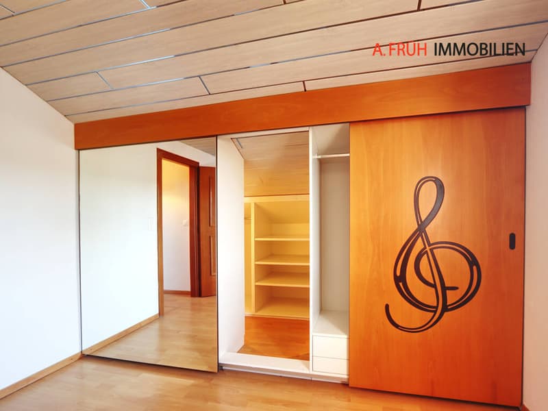 Begehbarer Kleiderschrank