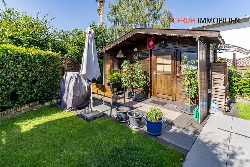 Charmantes Reihenendhaus mit Gartenidylle und viel Wohnkomfort (12)