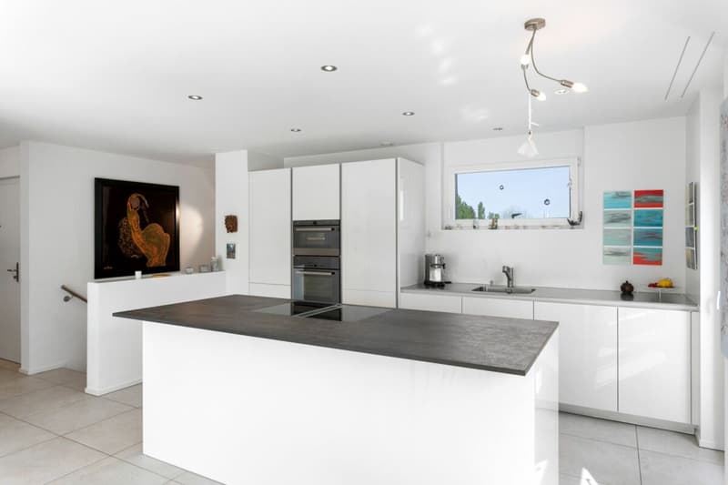 Appartamento attico esclusivo con spazio per le tue creazioni - home cinema, stanza da hobby e altro! (7)