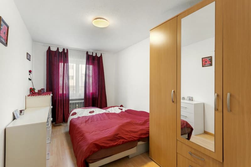 Appartement 4 pièces avec balcon & parking extérieur à Salmsach (13)