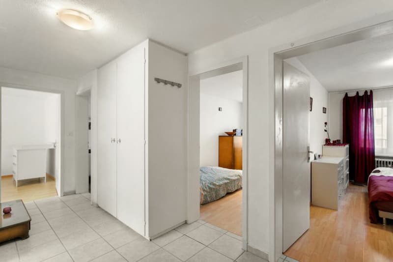 Appartement 4 pièces avec balcon & parking extérieur à Salmsach (5)