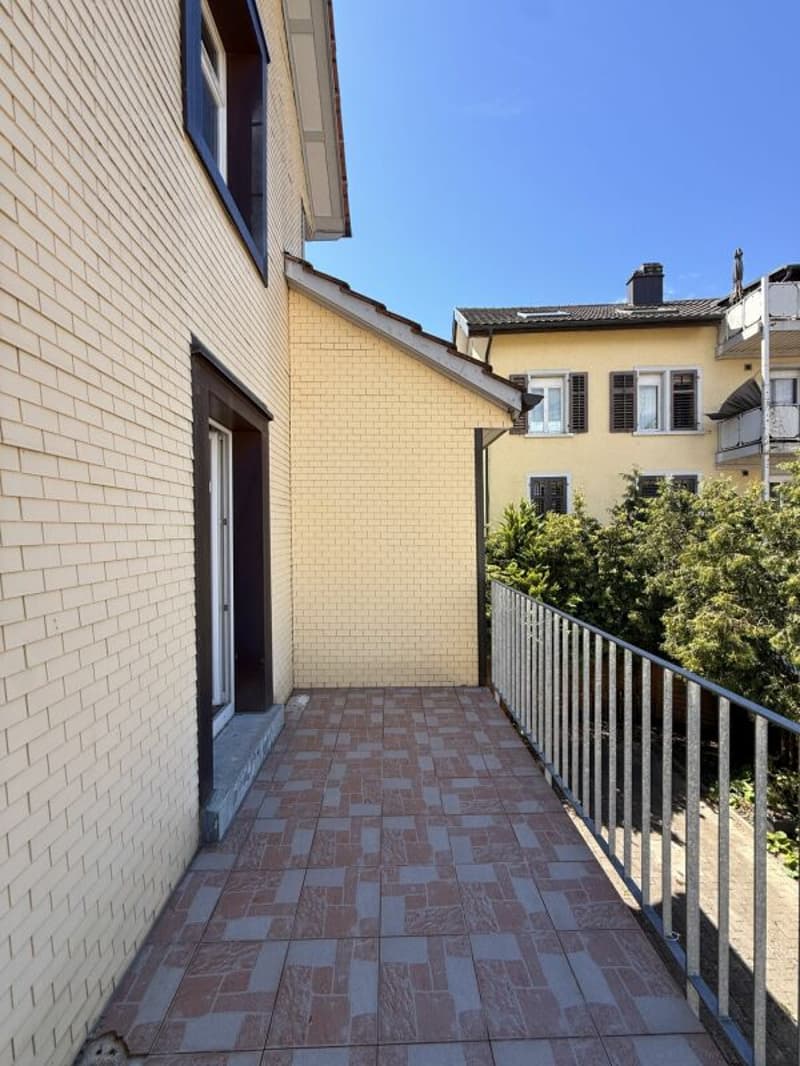 Gemütliche 3.5-Zimmer-Wohnung mit Balkon an zentraler Lage in Romanshorn (15)