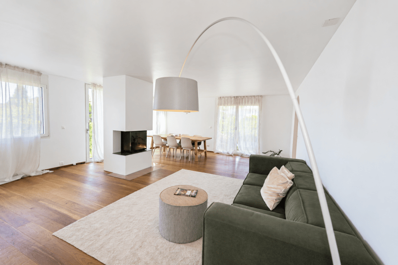6.5-Zimmer-Einfamilienhaus mit Garten, Cheminée und Bergpanorama (2)