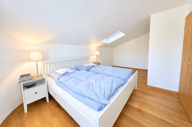 6.5-Zimmer-Einfamilienhaus mit Garten, Cheminée und Bergpanorama (7)