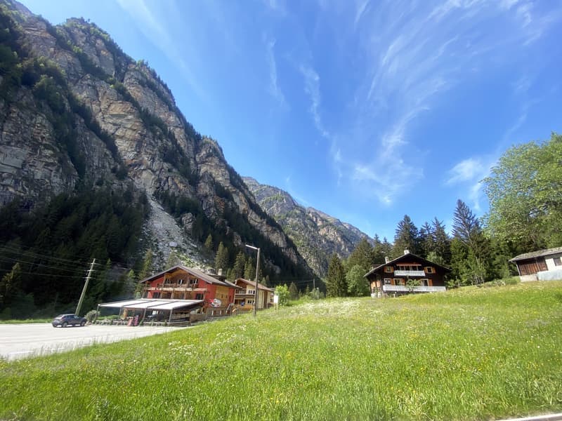 Delightful 3.5-room apartment with a view of the Breithorn (9)