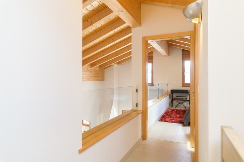 Attractive Penthouse Maisonette Apartment (13)