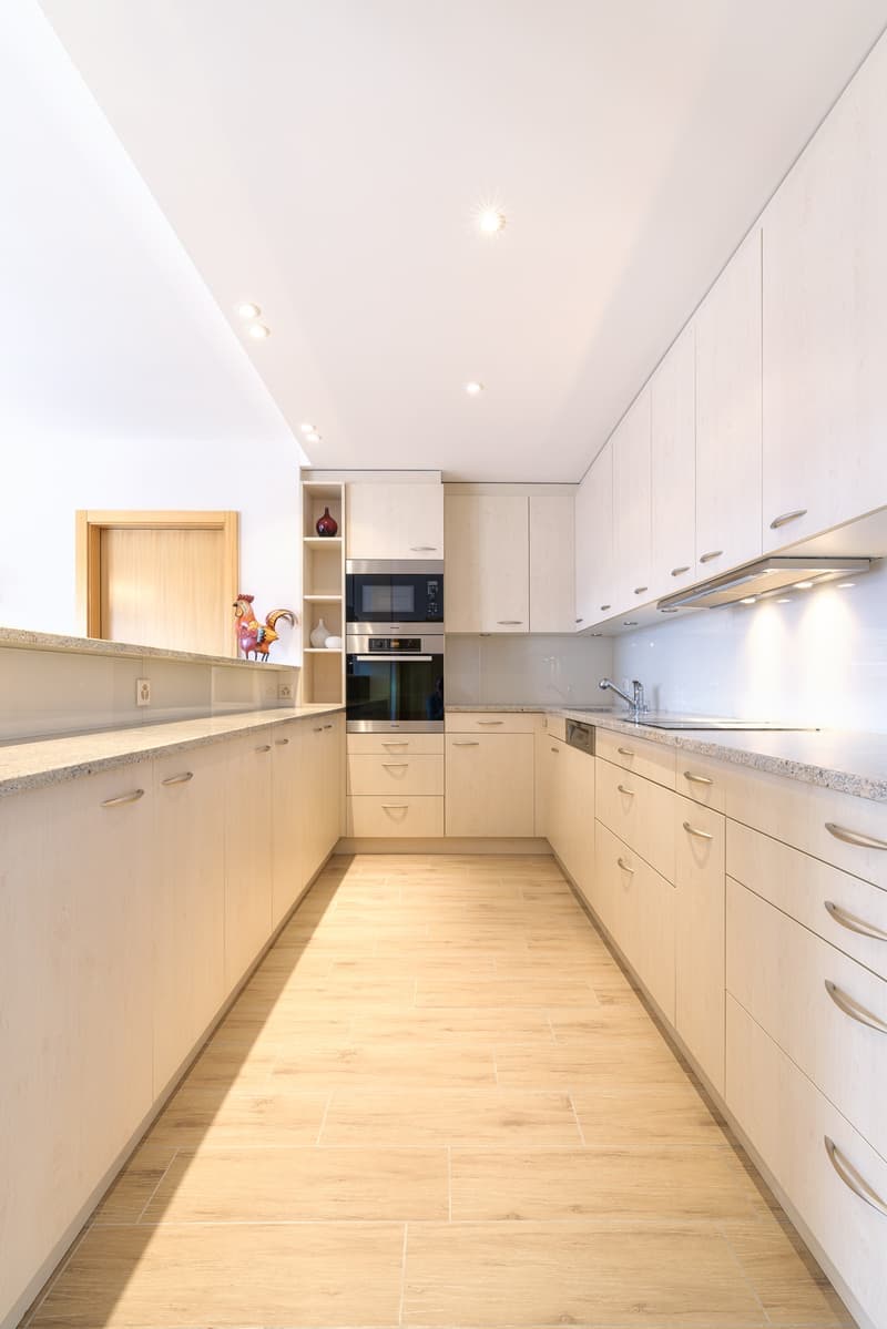 Attractive Penthouse Maisonette Apartment (4)