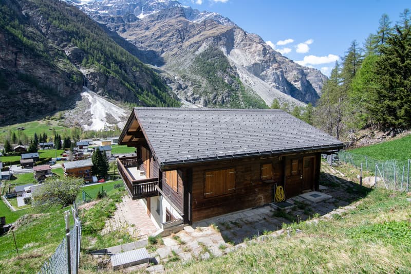 Charmantes Chalet in Randa (1)