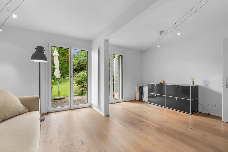 Terrassenhaus mit traumhafter Seesicht sowie Gestaltungspotenzial (8)