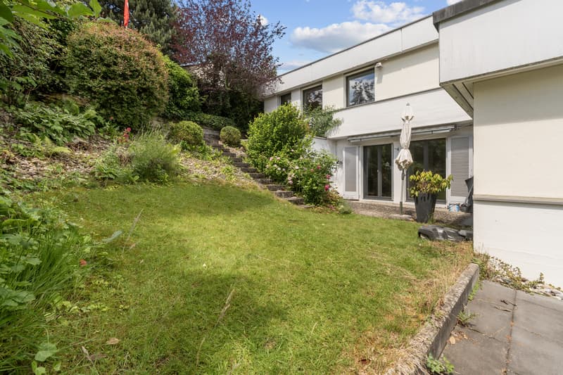 Terrassenhaus mit traumhafter Seesicht sowie Gestaltungspotenzial (9)