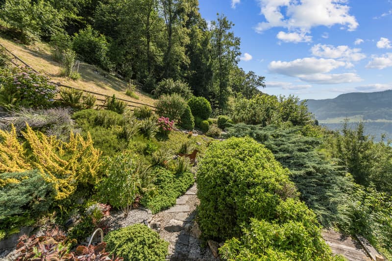 Traumhaftes Wohnen mit riesigem Garten und unverbaubarem See & Alpenpa (6)