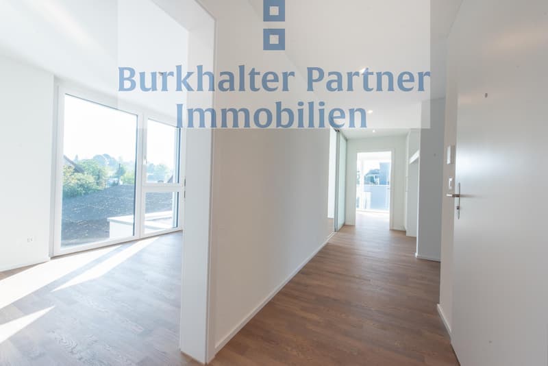 Ihr neues Zuhause mit echter Lebensqualität - geniessen Sie Loggia und Terrasse (3)