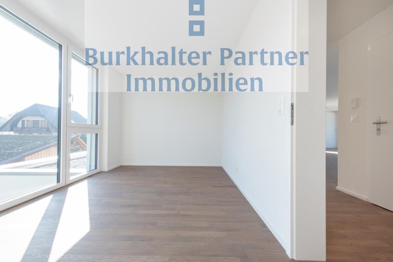 Ihr neues Zuhause mit echter Lebensqualität - geniessen Sie Loggia und Terrasse (4)