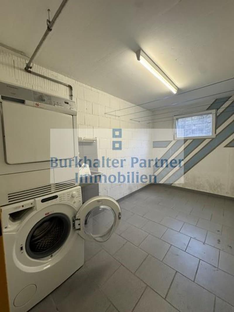 Helle 4,5-Zimmerwohnung am Dianaweg 8 in Liebefeld (13)