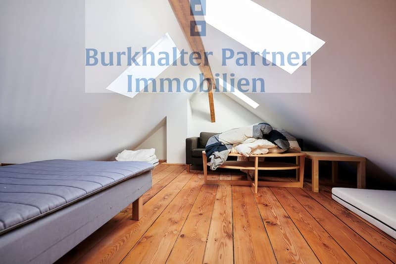 Wunderschöne Dachwohnung mit Galerie in der vorderen Länggasse! (8)
