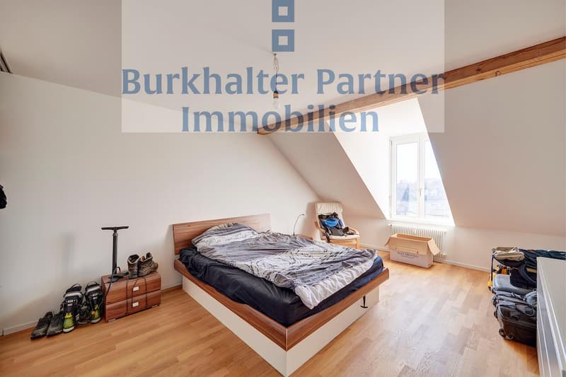 Wunderschöne Dachwohnung mit Galerie in der vorderen Länggasse! (7)