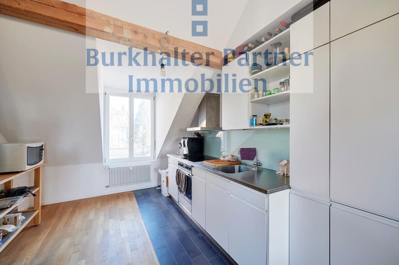 Wunderschöne Dachwohnung mit Galerie in der vorderen Länggasse! (5)