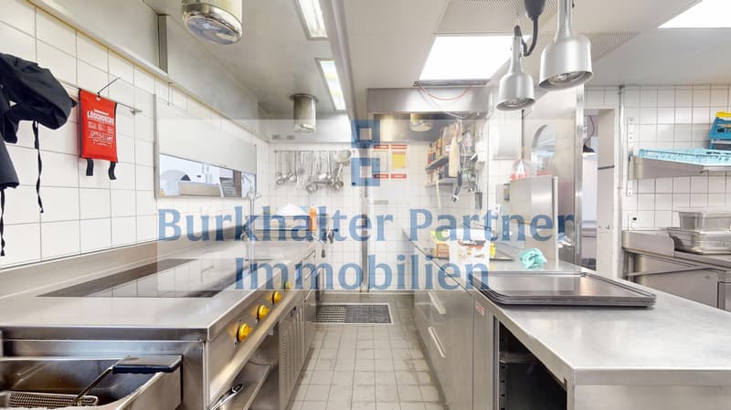 Vielseitige Gewerbefläche mit insgesamt 361 m² auf 2 Etagen - optional mit zusätzlicher Lagerfläche (130 m²) im 1. UG An der Monbijoustrasse 28, 3011 Bern - An hervorragender Lage vermieten wir per 1. August 2027 eine attraktive und flexibel nut (4)