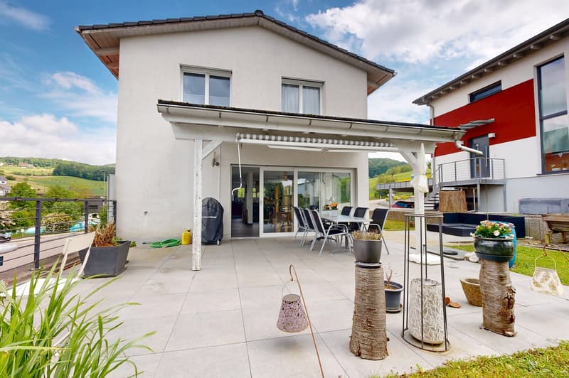 Attraktives 6-Zimmer Einfamilienhaus mit vielseitigem Raumangebot (16)