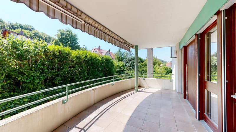 Attraktive 4.5 Zimmer Eigentumswohnung in bevorzugtem Wohnquartier (2)
