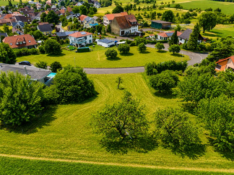 Grosszügige Baulandparzelle mit traumhafter Aussicht (2)