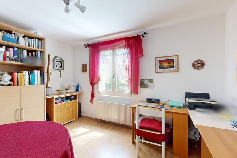 Attraktives 4.5-Zimmer-Einfamilienhaus an ruhiger und sonniger Lage (8)