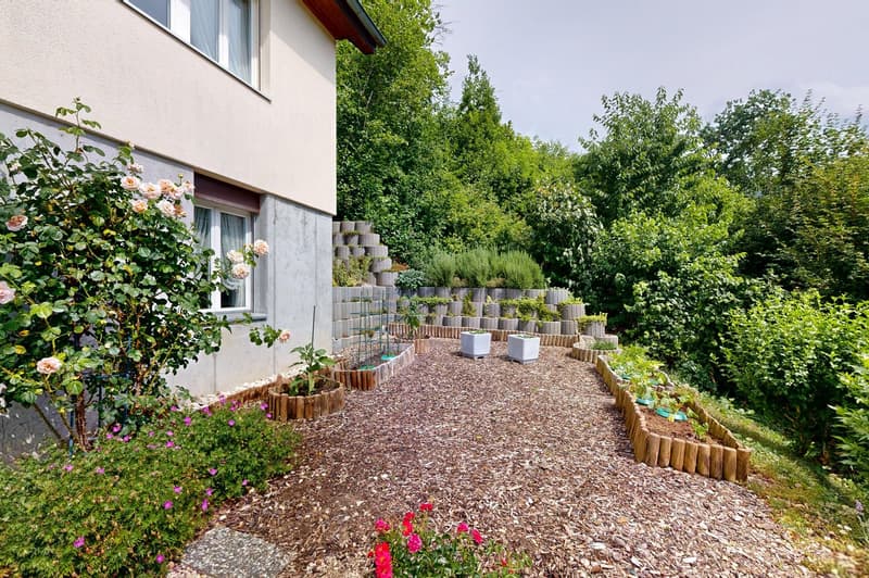 Attraktives 4.5-Zimmer-Einfamilienhaus an ruhiger und sonniger Lage (16)