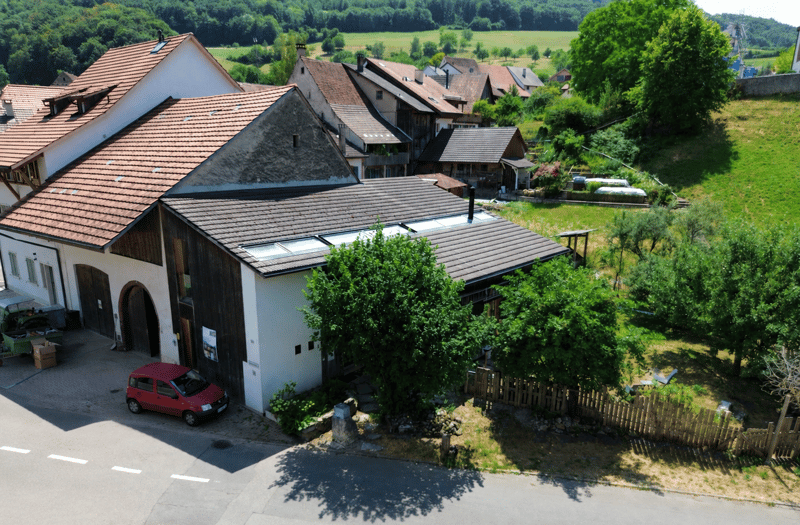 4.5-Zimmer Minergie-Haus mit Oekonomiegebäude (1)